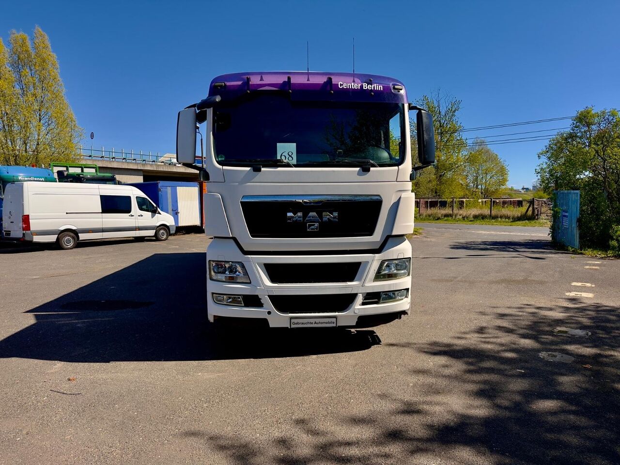 MAN TGX 26.440 Neu Motor - Camión lona: foto 1 MAN TGX 26.440 Neu Motor - Camión lona: foto 1