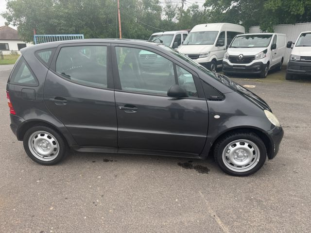 Mercedes-Benz A 160 A -Klasse A 160 - Coche: foto 3 Mercedes-Benz A 160 A -Klasse A 160 - Coche: foto 3