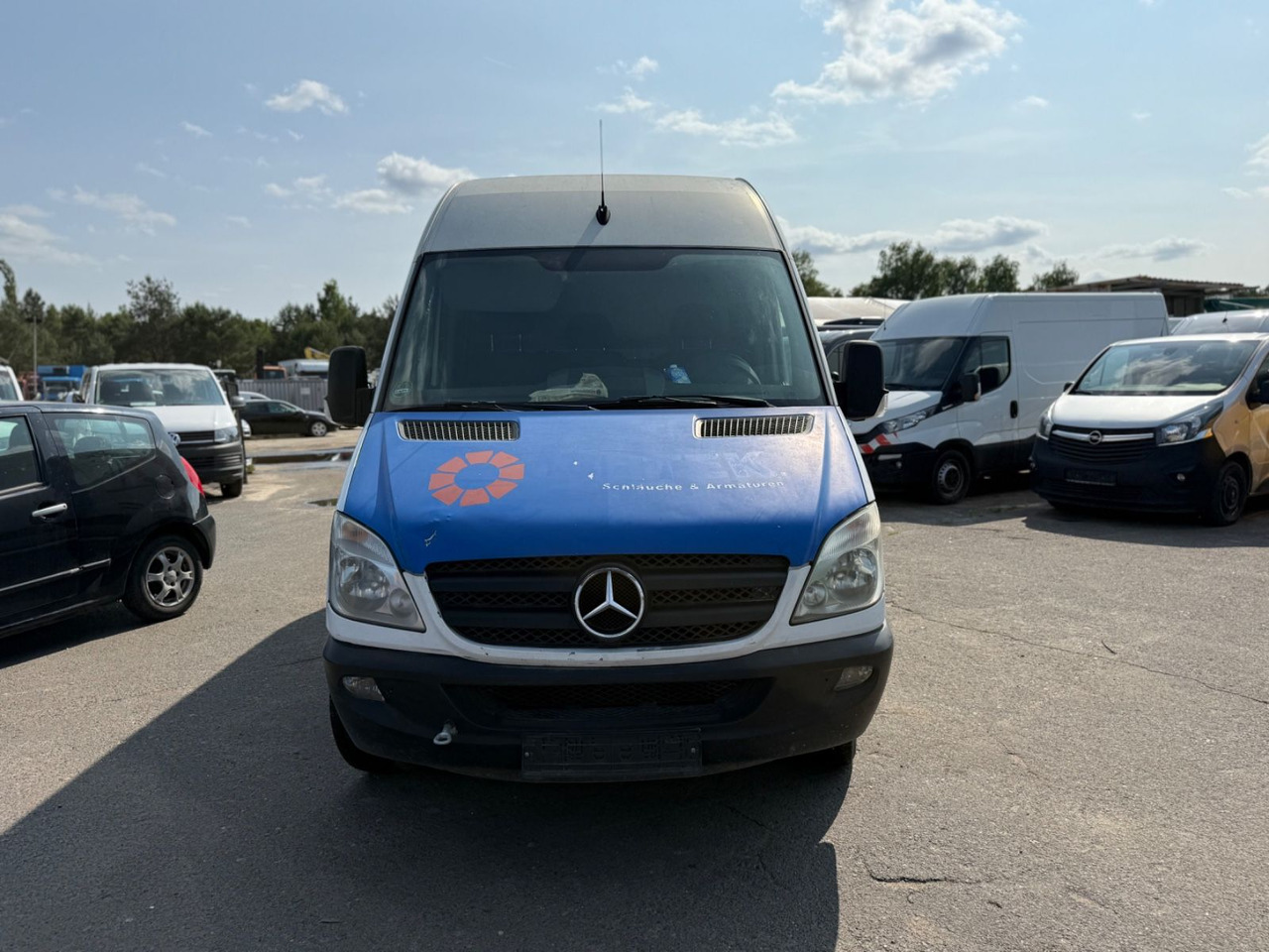 Mercedes-Benz Sprinter II Kasten 313 CDI MOTORSCHADEN !!! - Furgón: foto 1 Mercedes-Benz Sprinter II Kasten 313 CDI MOTORSCHADEN !!! - Furgón: foto 1