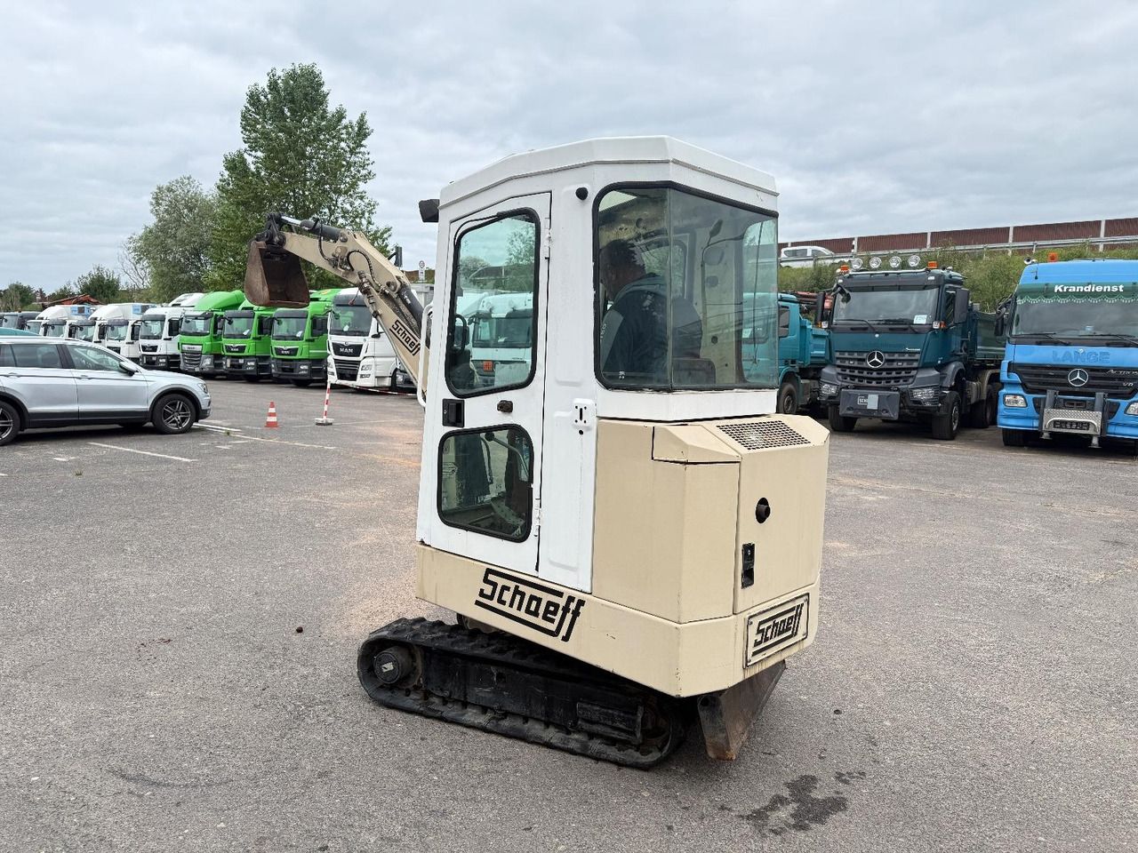 Miniexcavadora Schaeff HR 12: foto 7 Miniexcavadora Schaeff HR 12: foto 7