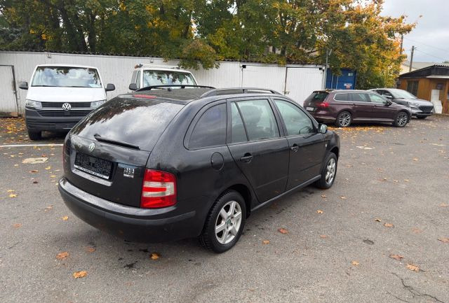 Skoda Fabia Combi Cool Edition - Coche familiar: foto 4 Skoda Fabia Combi Cool Edition - Coche familiar: foto 4