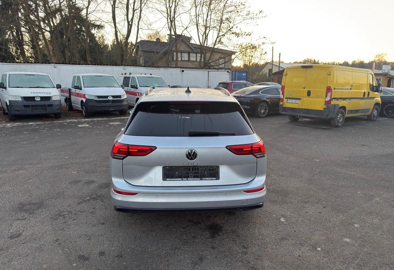 Volkswagen Golf VIII Variant Life - Coche familiar: foto 4 Volkswagen Golf VIII Variant Life - Coche familiar: foto 4