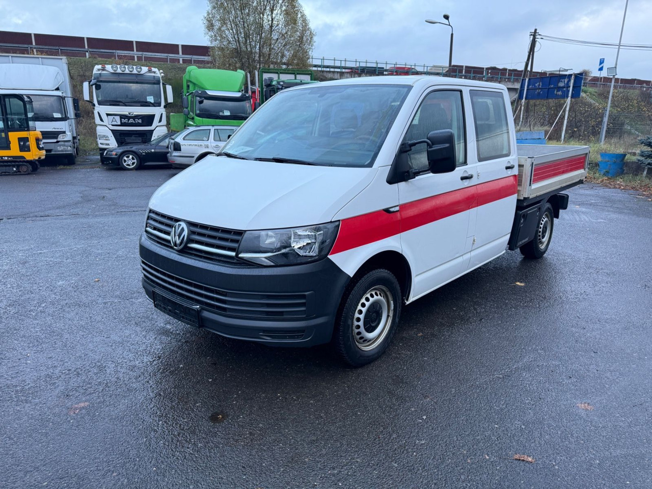 Volkswagen T6 Automatik Pritsche lang Doppelkabine - Caja abierta furgoneta: foto 3 Volkswagen T6 Automatik Pritsche lang Doppelkabine - Caja abierta furgoneta: foto 3