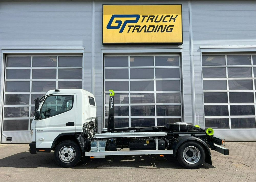 Mitsubishi Fuso - Multibasculante camión: foto 2 Mitsubishi Fuso - Multibasculante camión: foto 2