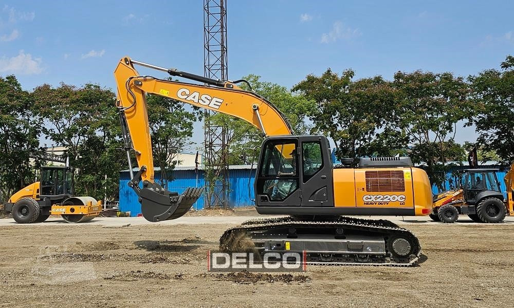 CASE CX220C LC - Excavadora de cadenas: foto 1 CASE CX220C LC - Excavadora de cadenas: foto 1