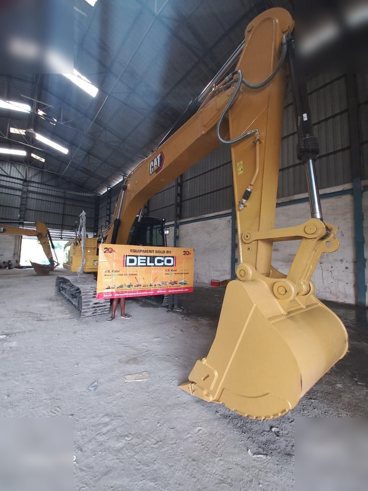 CATERPILLAR 320D3GC - Excavadora de cadenas: foto 1 CATERPILLAR 320D3GC - Excavadora de cadenas: foto 1