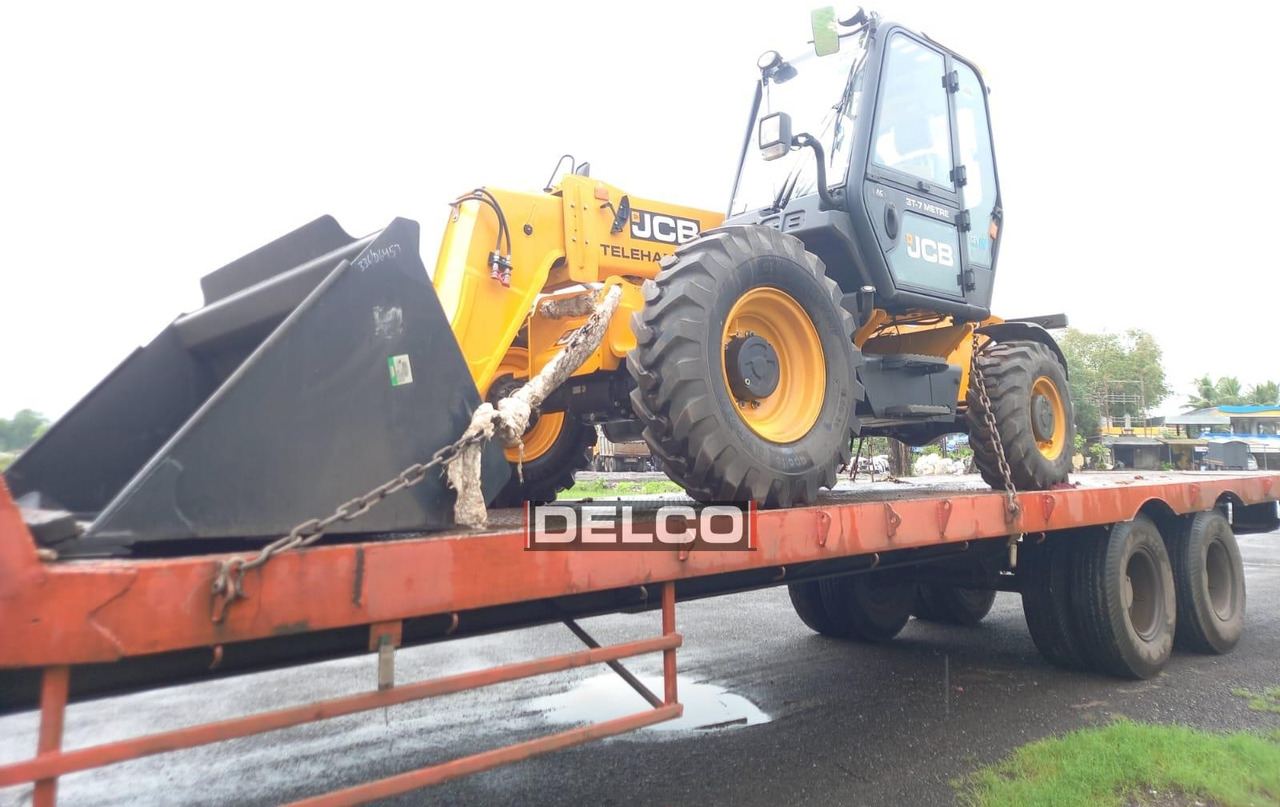 Manipulador telescópico nuevo JCB 530-70: foto 11