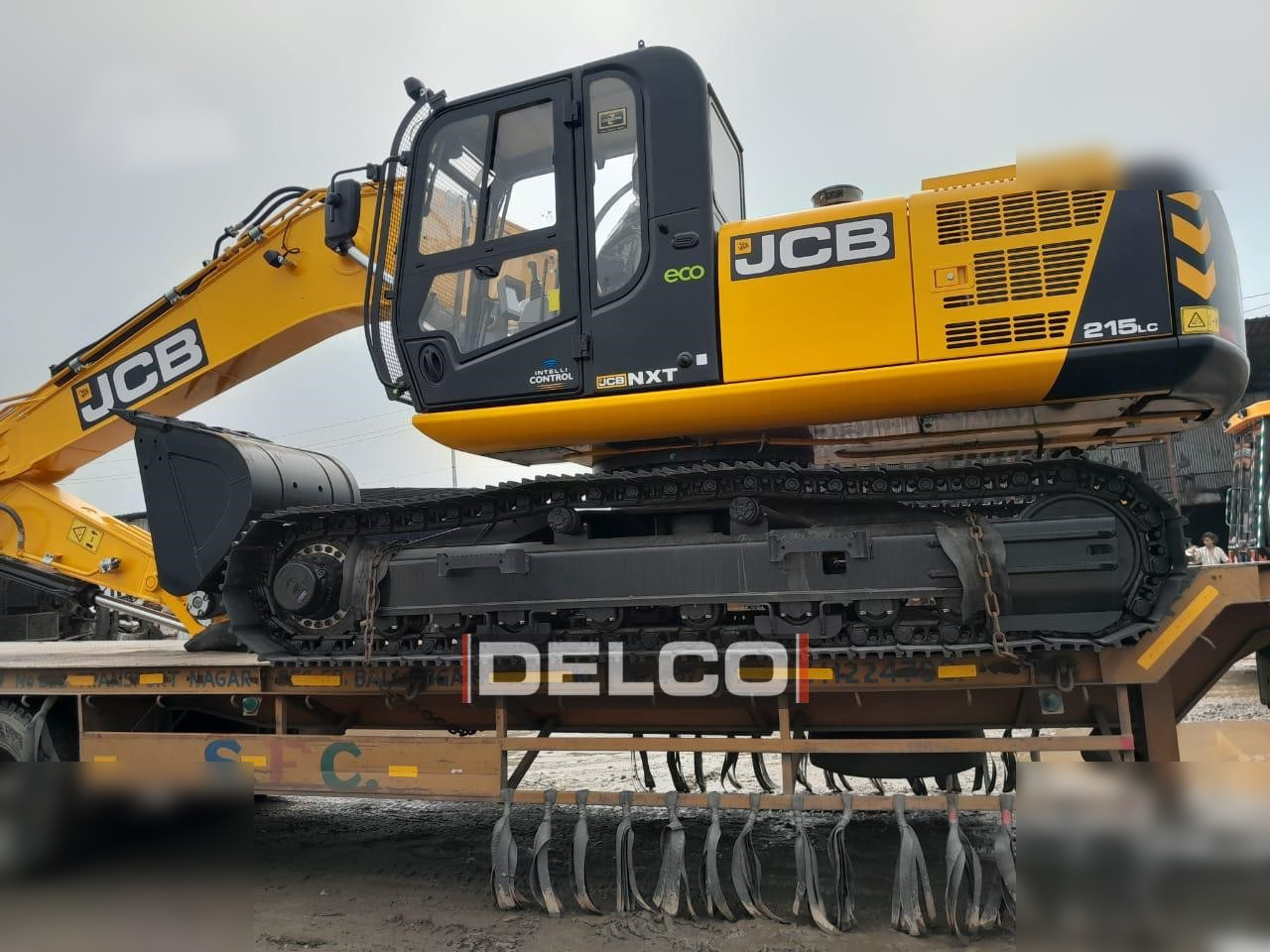 JCB NXT215 LC - Excavadora de cadenas: foto 2 JCB NXT215 LC - Excavadora de cadenas: foto 2