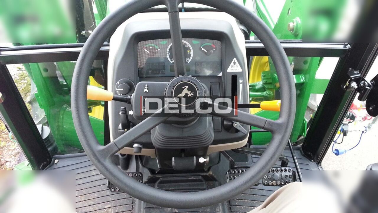 JOHN DEERE 5075E - Tractor: foto 3 JOHN DEERE 5075E - Tractor: foto 3