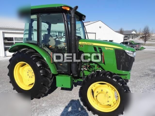 JOHN DEERE 5075E - Tractor: foto 5 JOHN DEERE 5075E - Tractor: foto 5