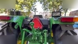 Tractor nuevo JOHN DEERE 5210: foto 6