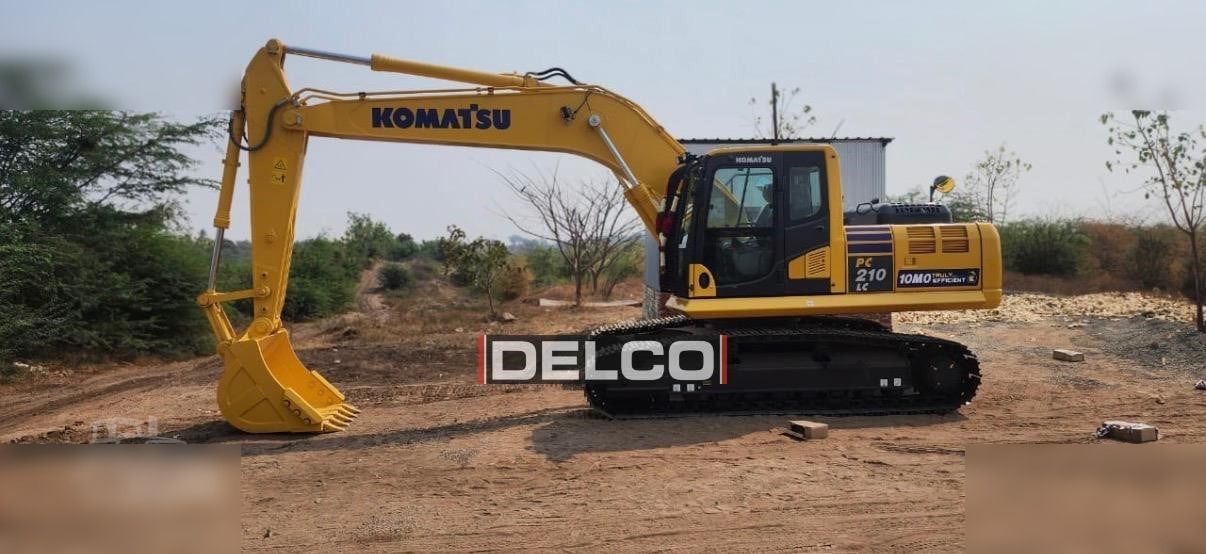 KOMATSU PC210 LC-10M0 - Excavadora de cadenas: foto 1 KOMATSU PC210 LC-10M0 - Excavadora de cadenas: foto 1