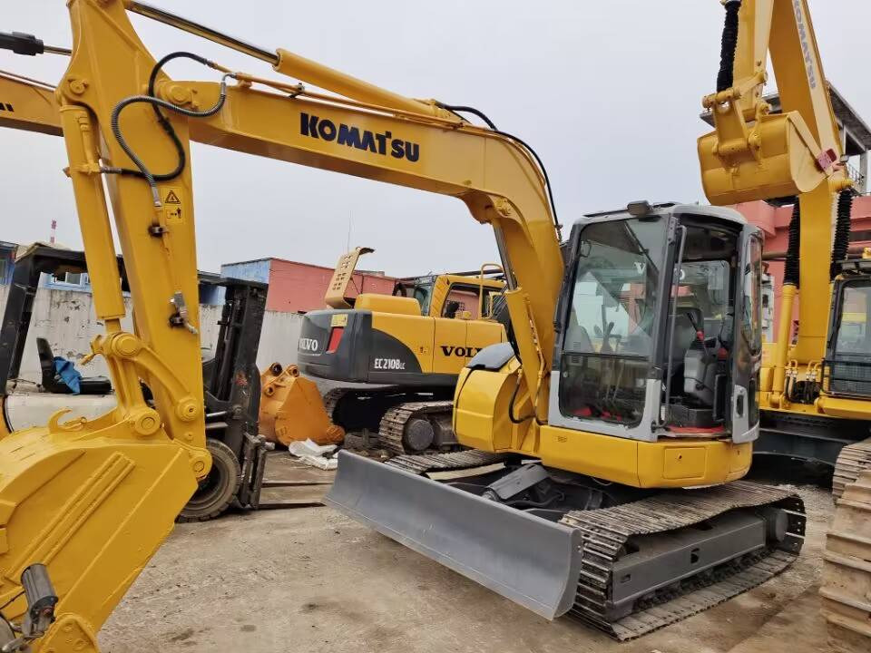 Komatsu PC78US - Miniexcavadora: foto 1 Komatsu PC78US - Miniexcavadora: foto 1