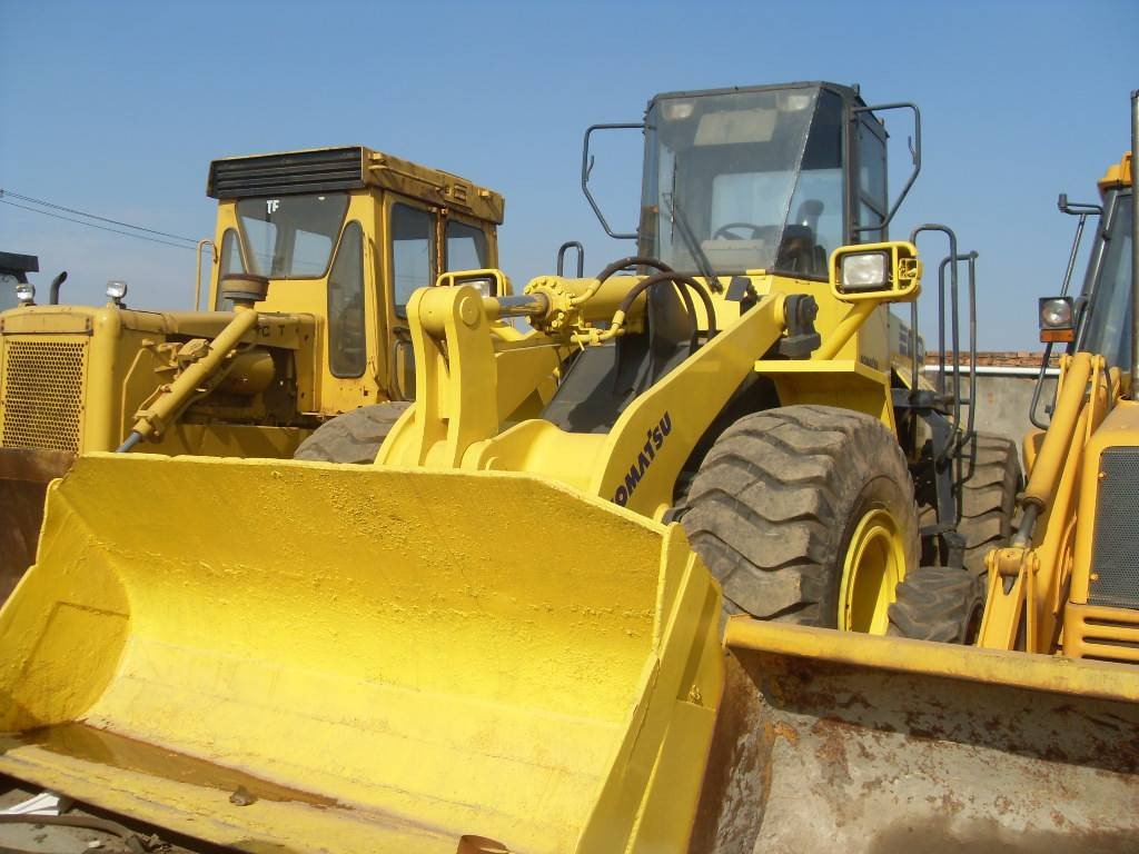 Komatsu WA 380  - Cargadora de ruedas: foto 1 Komatsu WA 380  - Cargadora de ruedas: foto 1