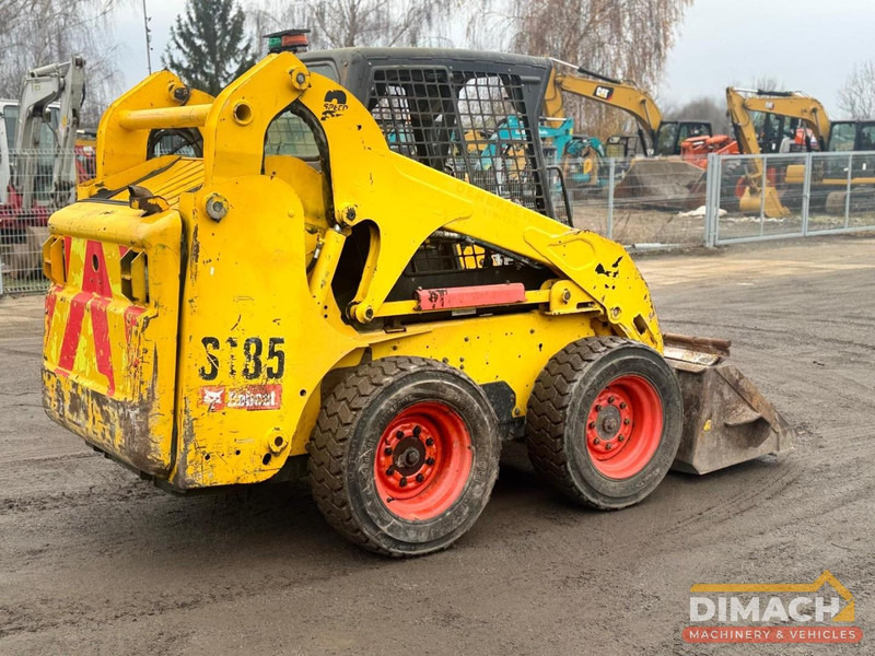 Bobcat S185 Schranklader - 4 cil. Kubota motor - high flow - laadbak - CE keurmerk - Cargadora: foto 2 Bobcat S185 Schranklader - 4 cil. Kubota motor - high flow - laadbak - CE keurmerk - Cargadora: foto 2
