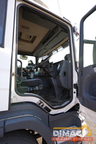 Chasis camión Scania P230 P 230 Euro 5 6x2*4 TOP!! Retarder right hand steer: foto 6