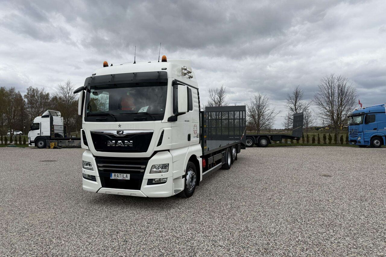 MAN TGX 26.510 - Portavehículos camión: foto 1 MAN TGX 26.510 - Portavehículos camión: foto 1