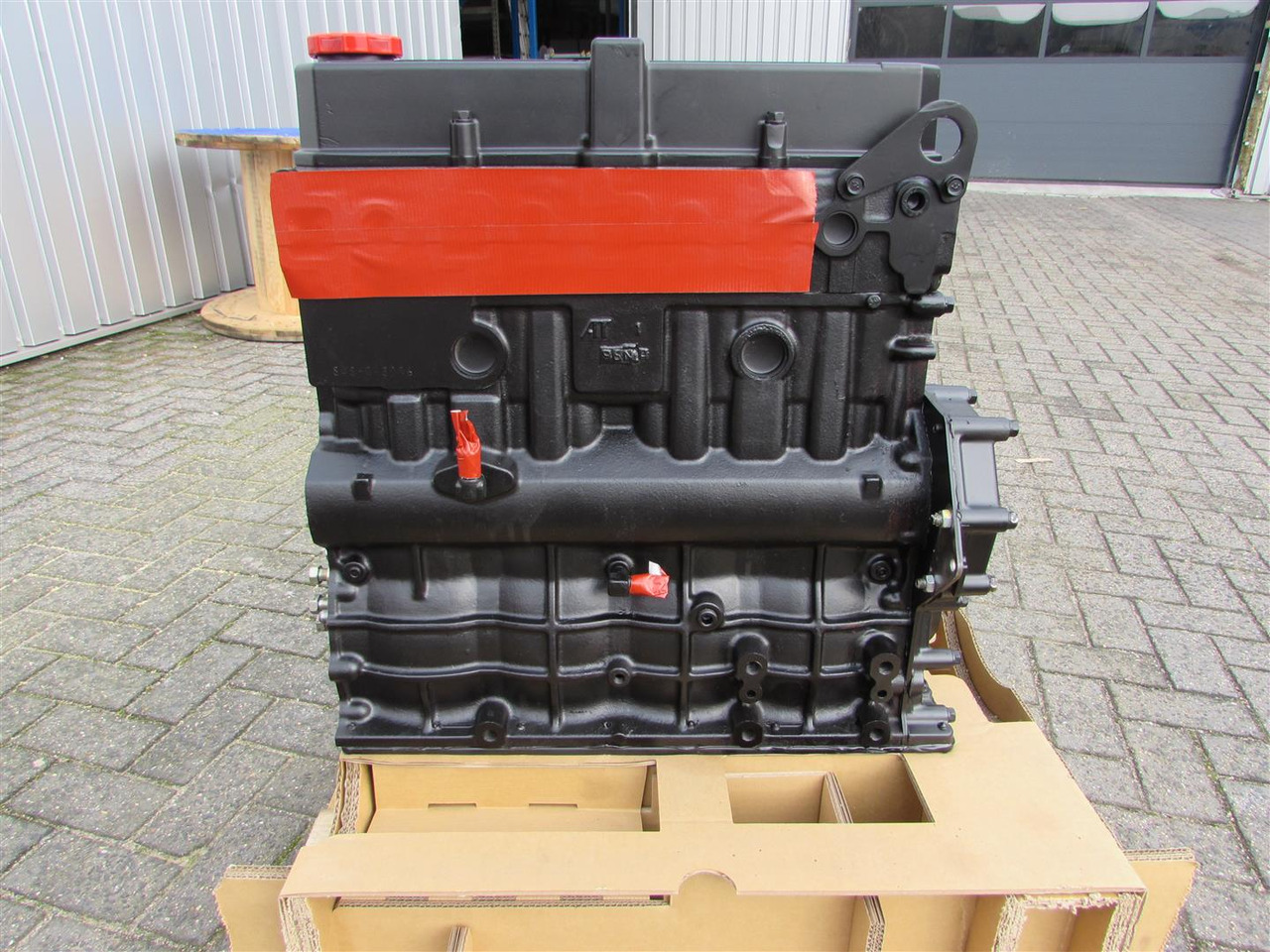 Mitsubishi RECON S4S-DT long block - Motor para Cargadora: foto 2 Mitsubishi RECON S4S-DT long block - Motor para Cargadora: foto 2