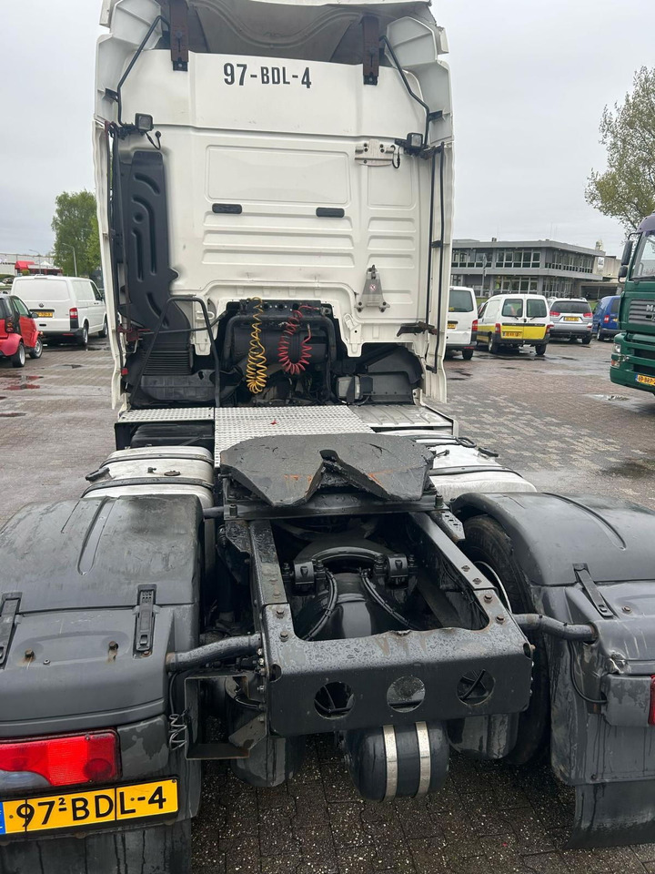 MAN TGX bj. 2013 / APK / Euro 6 - Cabeza tractora: foto 4 MAN TGX bj. 2013 / APK / Euro 6 - Cabeza tractora: foto 4