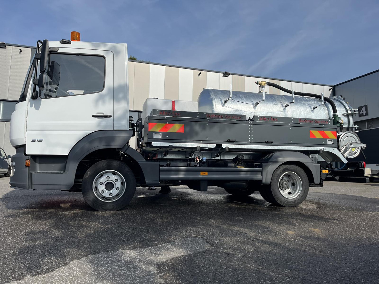 S-Vac 10m³ vacuum hook lifting roll-of container 10m³ - Contenedor de gancho: foto 1 S-Vac 10m³ vacuum hook lifting roll-of container 10m³ - Contenedor de gancho: foto 1