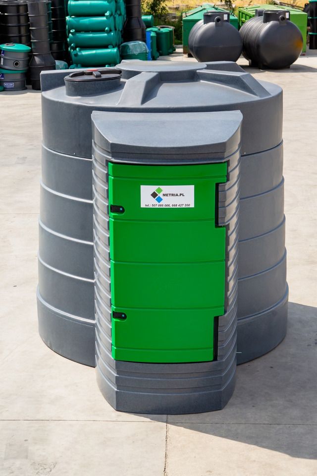 DC Dieseltank / Double-walled fuel tank for diesel fuel / Cuve à gasoil / Serbatoio gasolio / Бак для дизельного топлива / Zbiornik dwupłaszczowe na paliwo do oleju napędowego 5000 l - Tanque de almacenamiento: foto 4 DC Dieseltank / Double-walled fuel tank for diesel fuel / Cuve à gasoil / Serbatoio gasolio / Бак для дизельного топлива / Zbiornik dwupłaszczowe na paliwo do oleju napędowego 5000 l - Tanque de almacenamiento: foto 4