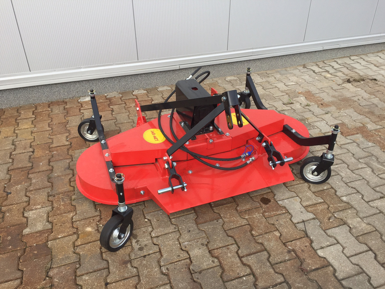 JAR-MET Orchard mower / Obstgartenmäher / Tondeuse verger / Kosiarka sadownicza 1,8 m - Segadora: foto 4 JAR-MET Orchard mower / Obstgartenmäher / Tondeuse verger / Kosiarka sadownicza 1,8 m - Segadora: foto 4