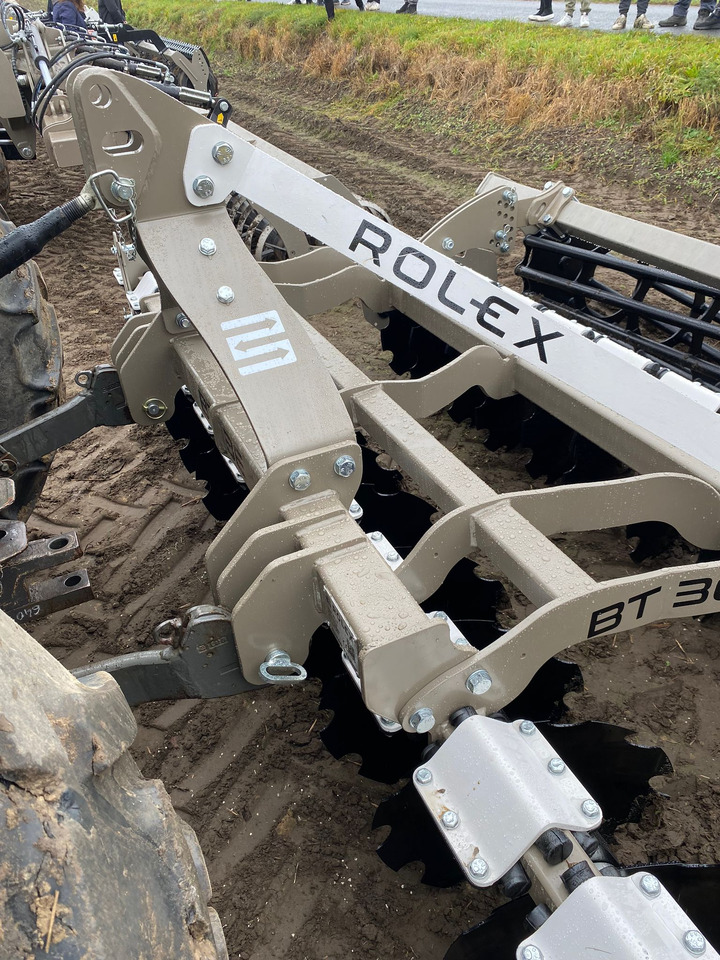 Rastras nuevo ROLEX Scheibenegge / Discs harrow / Dechaumeur à disques / Erpice a dischi / Grada de discos / Дисковая борона / Brona talerzowa 3 m: foto 14 Rastras nuevo ROLEX Scheibenegge / Discs harrow / Dechaumeur à disques / Erpice a dischi / Grada de discos / Дисковая борона / Brona talerzowa 3 m: foto 14