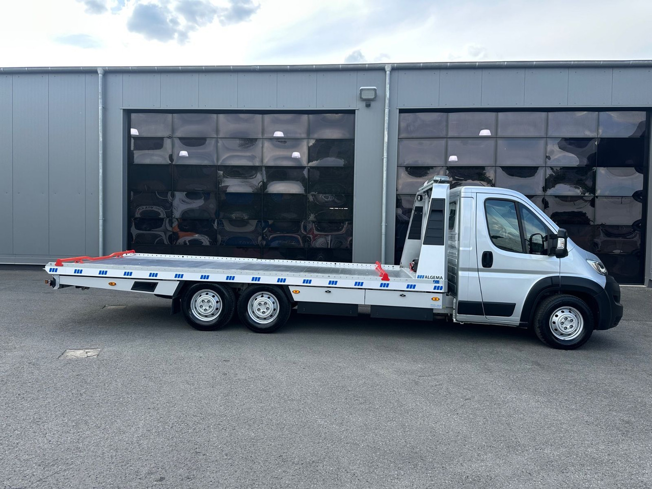 Algema Opel Movano & ALGEMA Blitzlader2 /3,1to Nutzlast Algema Opel Movano & ALGEMA Blitzlader2 /3,1to Nutzlast - Portavehículos camión, Vehículo comercial ligero: foto 2 Algema Opel Movano & ALGEMA Blitzlader2 /3,1to Nutzlast Algema Opel Movano & ALGEMA Blitzlader2 /3,1to Nutzlast - Portavehículos camión, Vehículo comercial ligero: foto 2