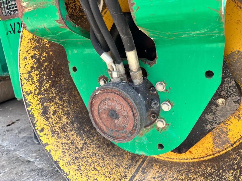 Mini compactadora Ammann COMPACTEUR AV26-2 ROULEAU TANDEM VIBRANT ARTICULÉ: foto 12 Mini compactadora Ammann COMPACTEUR AV26-2 ROULEAU TANDEM VIBRANT ARTICULÉ: foto 12