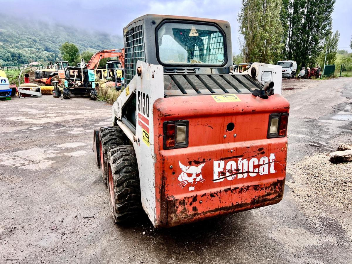 Bobcat S130 Chargeuse Compact - Minicargadora: foto 3 Bobcat S130 Chargeuse Compact - Minicargadora: foto 3