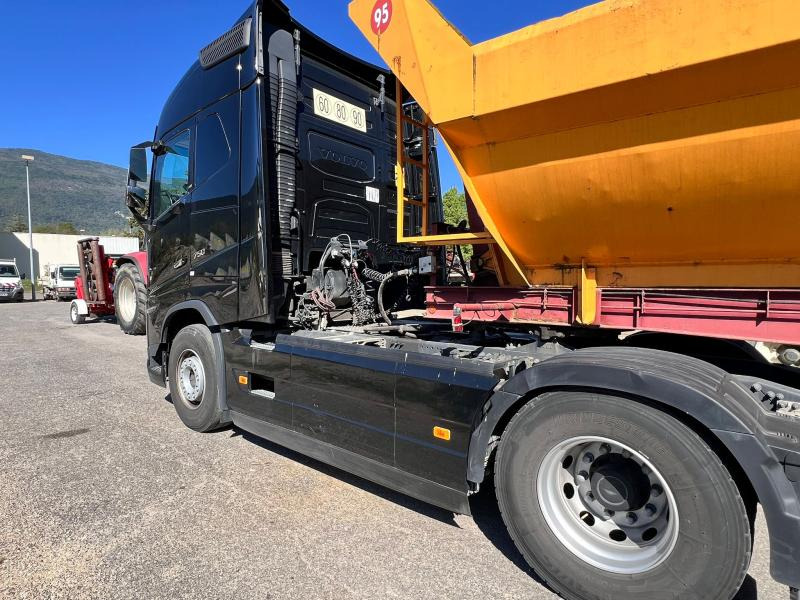 Volvo FH16 750cv 4x2 Cabine Glob Hydraulique - Cabeza tractora: foto 5 Volvo FH16 750cv 4x2 Cabine Glob Hydraulique - Cabeza tractora: foto 5