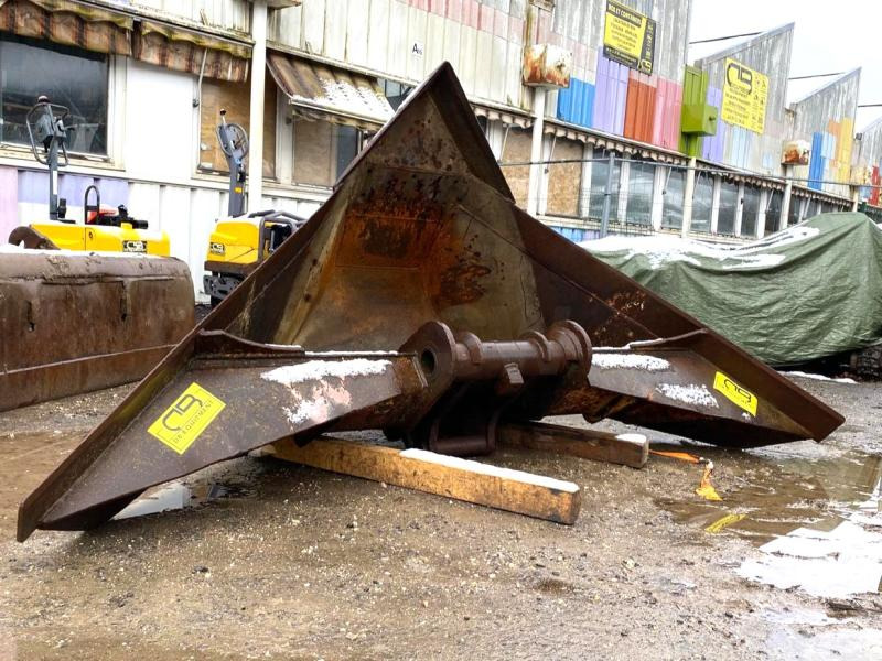 Godet trapèze attache Morin M6 - Cazo para excavadora: foto 1 Godet trapèze attache Morin M6 - Cazo para excavadora: foto 1