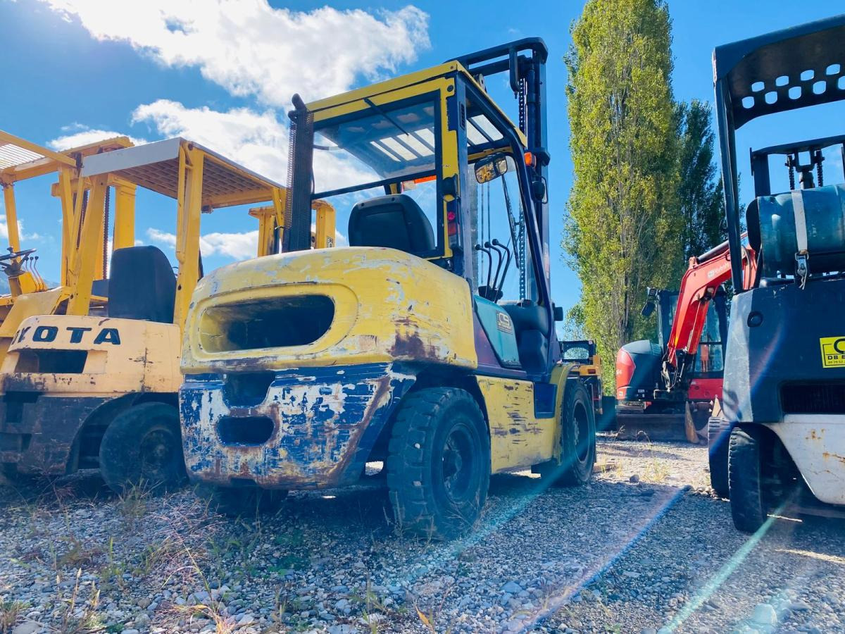 KOMATSU Chariot élévateur diesel FD30T14 - Carretilla elevadora diésel: foto 4 KOMATSU Chariot élévateur diesel FD30T14 - Carretilla elevadora diésel: foto 4