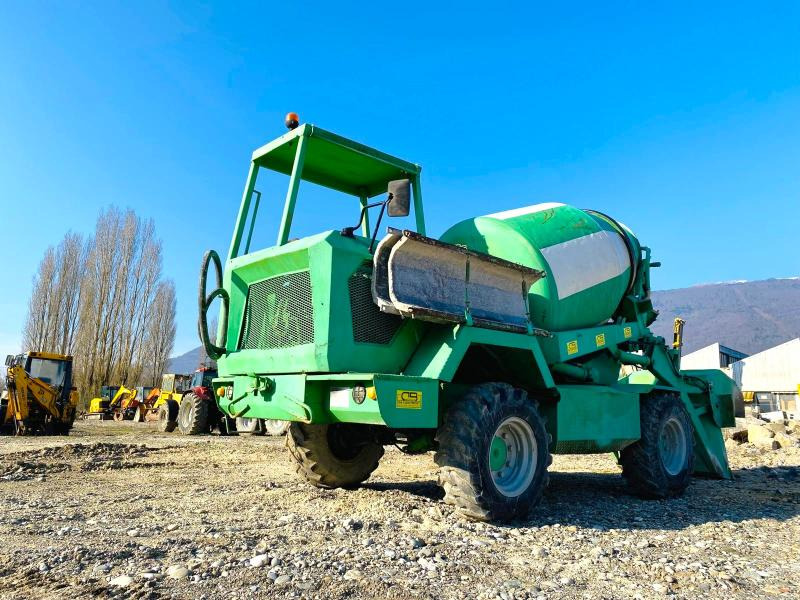 MERLO Auto bétonnière DBM 2500 - Hormigonera: foto 4 MERLO Auto bétonnière DBM 2500 - Hormigonera: foto 4