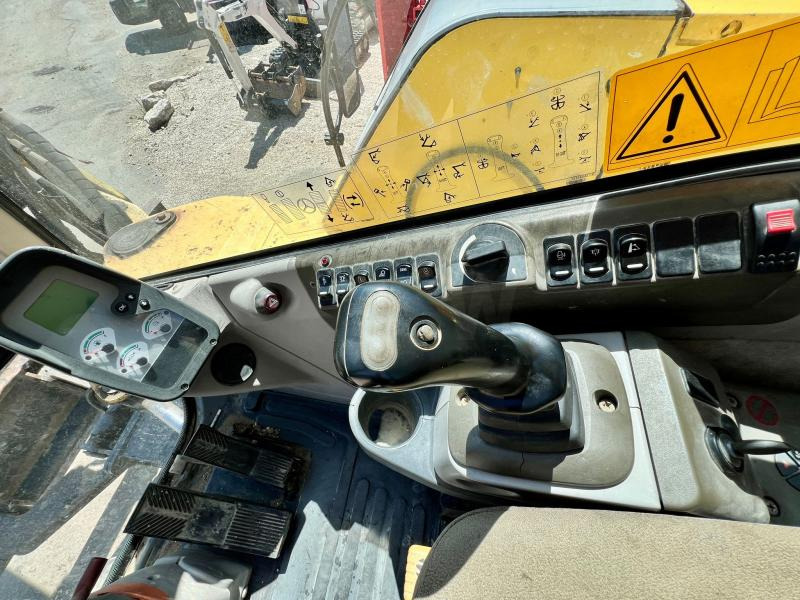 Excavadora de ruedas New Holland MH 2.6 PELLE A PNEUS 10T: foto 12