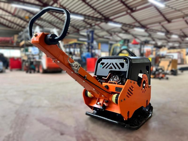 Spatmat Plaque vibrante compacteur à main 450Kg NEUVE SPATMAT TP450 - Plancha reversible: foto 4 Spatmat Plaque vibrante compacteur à main 450Kg NEUVE SPATMAT TP450 - Plancha reversible: foto 4