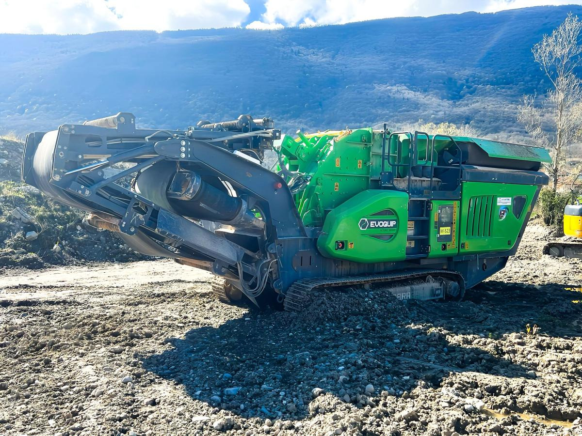 TEREX EVOQUIP COBRA 290R CONCASSEUR MOBILE A CHENILLE - Machacadora: foto 4 TEREX EVOQUIP COBRA 290R CONCASSEUR MOBILE A CHENILLE - Machacadora: foto 4