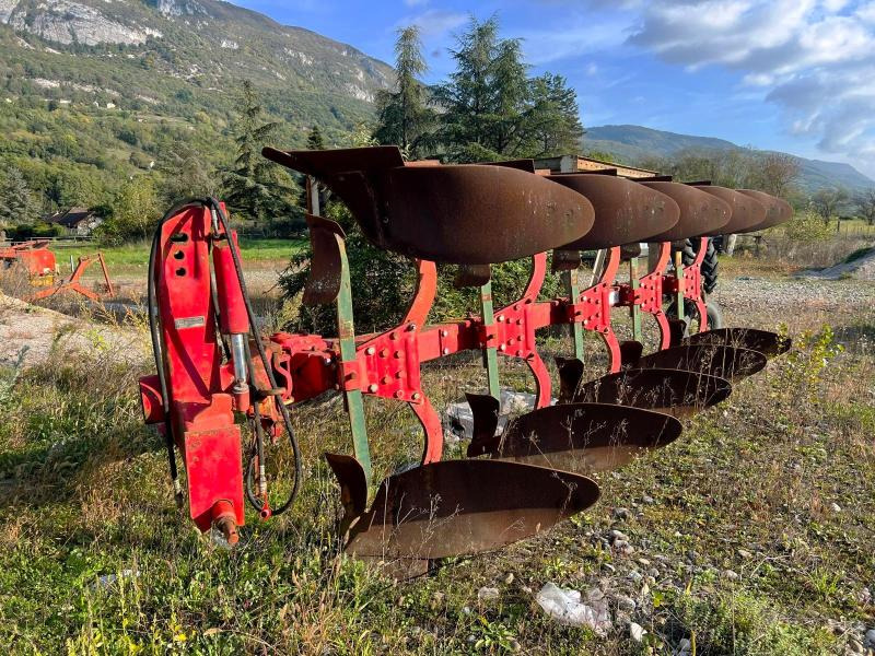 Vogel & Noot Charrue portée 5 corps - Arado: foto 1 Vogel & Noot Charrue portée 5 corps - Arado: foto 1