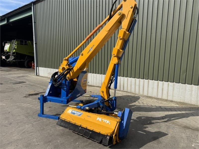 Bomford Hawk Evo 6.5 Hedge Cutter - Desbrozadora de brazo: foto 2 Bomford Hawk Evo 6.5 Hedge Cutter - Desbrozadora de brazo: foto 2