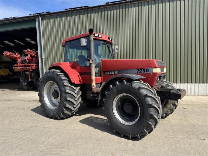 Case IH Magnum 7250 - Tractor: foto 3 Case IH Magnum 7250 - Tractor: foto 3