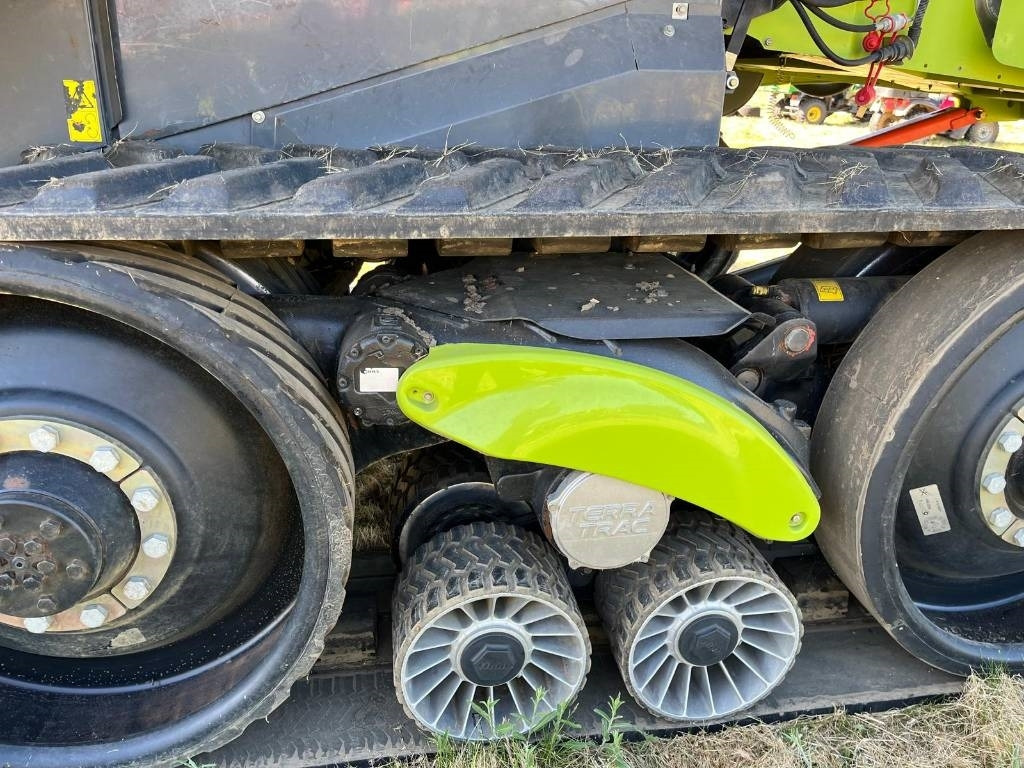 Cosechadora de granos Claas Lexion 750TT c/w V900 Header: foto 9