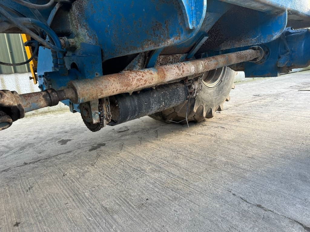 Tractor Ford 8210 Self Propelled Gravel Cart: foto 7