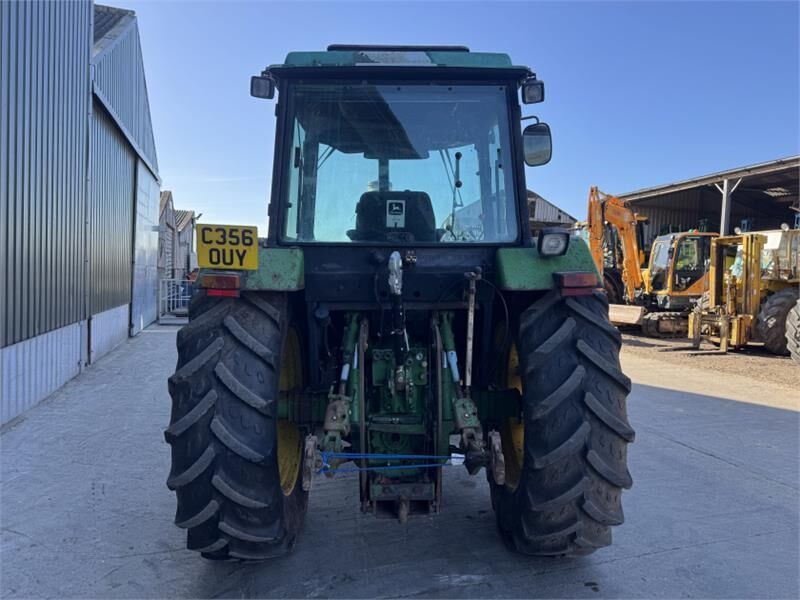 John Deere 3640 - Tractor: foto 5 John Deere 3640 - Tractor: foto 5