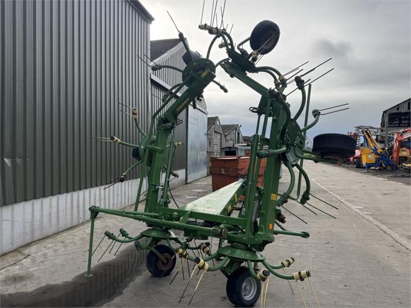 Krone KW 7.82/6x7 6 Rotor Tedder - Henificadora: foto 5 Krone KW 7.82/6x7 6 Rotor Tedder - Henificadora: foto 5
