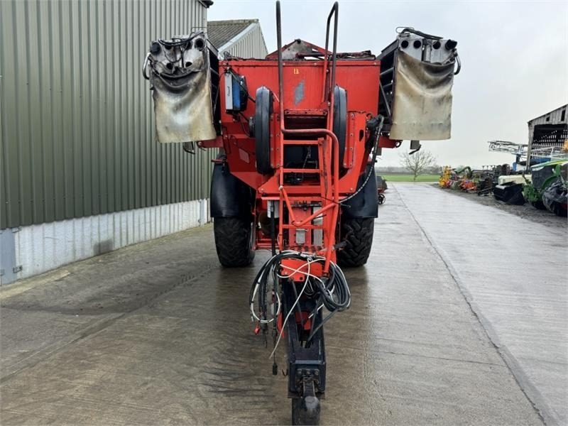 Kuhn Kuhn AGT 6036 Boom Fert Spreader - Esparcidor de fertilizantes: foto 5 Kuhn Kuhn AGT 6036 Boom Fert Spreader - Esparcidor de fertilizantes: foto 5