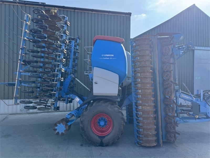Lemken Zirkon 12 / Solitair 25 6m Combination Drill - Combinado de siembra: foto 3 Lemken Zirkon 12 / Solitair 25 6m Combination Drill - Combinado de siembra: foto 3