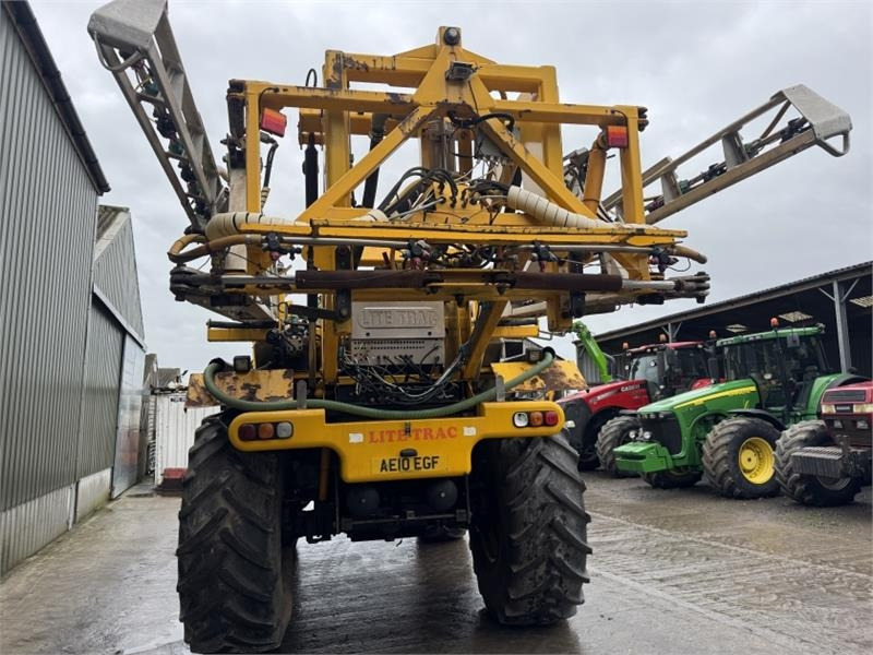 Lite-Trac 5500 24m Self Propelled Sprayer - Pulverizador suspendido: foto 5 Lite-Trac 5500 24m Self Propelled Sprayer - Pulverizador suspendido: foto 5