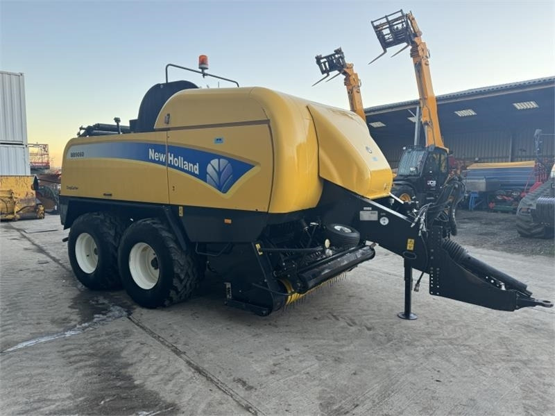 New Holland BB9060 Baler - Empacadora de pacas cuadradas: foto 4 New Holland BB9060 Baler - Empacadora de pacas cuadradas: foto 4