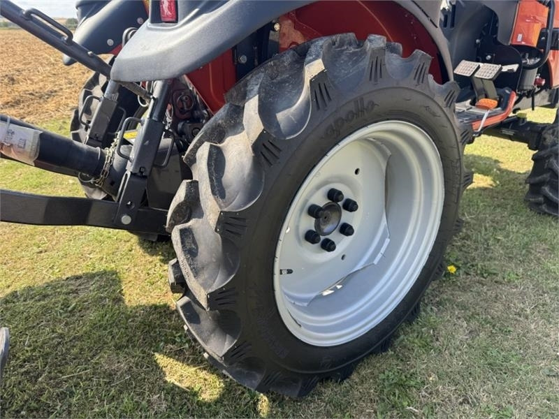 Tractor Tafe 6028M Compact Tractor: foto 7