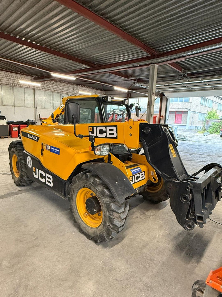 JCB JCB 525-60T5 HiViz - Cargadora de ruedas telescópica: foto 2 JCB JCB 525-60T5 HiViz - Cargadora de ruedas telescópica: foto 2